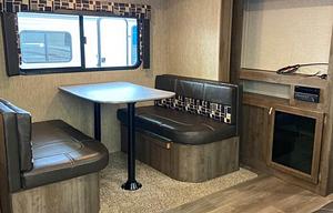 2019 Dutchmen RV Coleman Light 2435RK