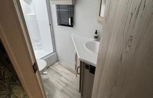 2024 Rockwood Ultra Lite 2706WS RV rental photo 15
