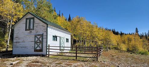 Seely Creek Guard Station Stable2