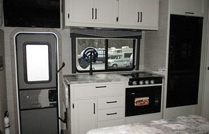 2021 Thor Four Winds MB-Sprinter 24BL