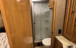2018 Thor Motor Coach Siesta Sprinter 24SJ RV rental photo 11