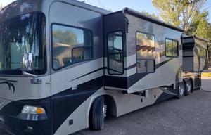 Stella - 2005 Country Coach Allure 470