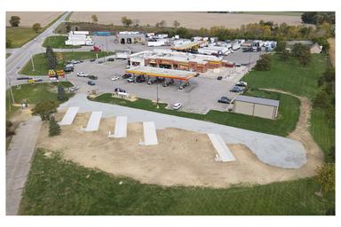 Love's RV Hookup-Knightstown IN 601
