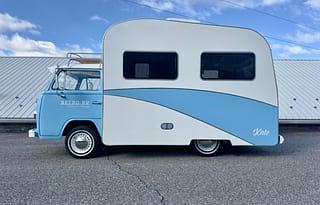 Volkswagen Bus RetroRV "Kate"