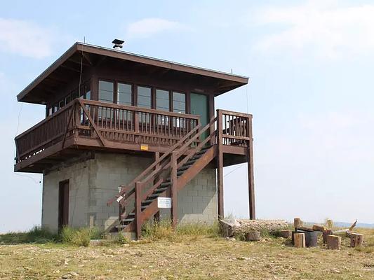 001, Loop: AREA GARNET MOUNTAIN FIRE LOOKOUT