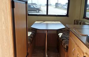 The 17 Foot Escape (2014 Escape 17B)   BONUS: [Free Inverter Generator rental with 4+ night booking)