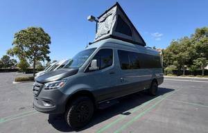 VAN MORRISON: 2026 Vanworks Switchback 6x6