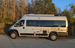 2023 Class B - A/C, 100 mi/day Luxury Van Pop Top