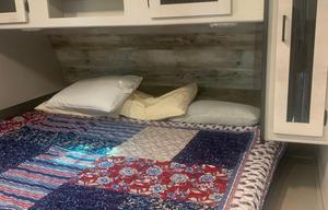 2022 heartland mallard  32’  rv rental