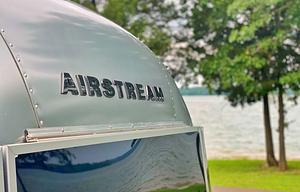 2019 Airstream International Serenity