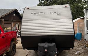 2022 Dutchmen RV Aspen Trail LE 29DB RV rental photo 2