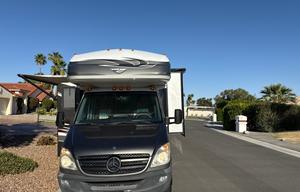 2011 Fleetwood RV Tioga Class C, DSL 24D