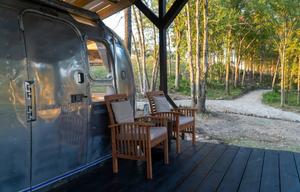 Secluded 1972 Renovated Airstream on Ranch