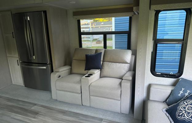 2023 Forest River RV Flagstaff Classic FL 1903047