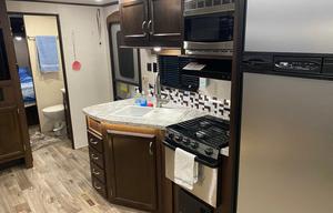2017 Jayco Jay Flight - Loaded w/ Bunks "4ore"
