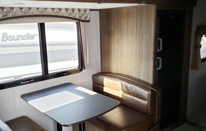 2019 Keystone RV Laredo 250BH