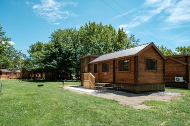 Yogi Bear's Jellystone Park Camp Resort At Barton Lake