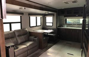 2020 Forest River RV Rockwood Signature Ultra Lite 8335SB RV rental photo 11