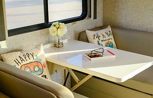 Luxury Class A W/Bunks 1.5 Baths Washer/Dryer