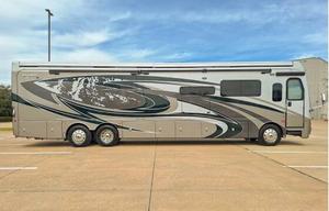 Rare Ultra-Luxury Diesel | Sleeps 9+ | 2 Bath