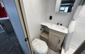 2023 Cruise Lite Bunkhouse Sleeps 10