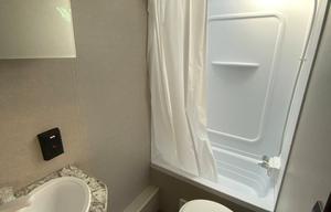 2018 Keystone RV Hideout 26LHSWE RV rental photo 6