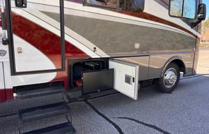 2016 Storm 32H RV rental photo 28