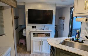 2024 Heartland Eddie Bauer 34BHS RV rental photo 3