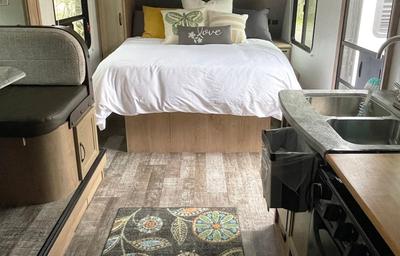 Eleanor - 2021 Winnebago Micro Minnie