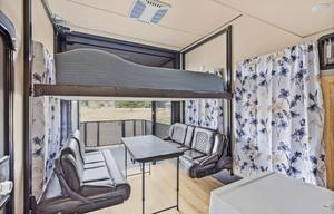 2018 Grand Design Momentum 351M ( Delivery Only)
