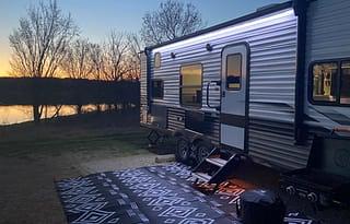 Dream Chaser Brand new unit with bunkhouse