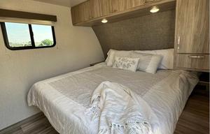 MINNIE