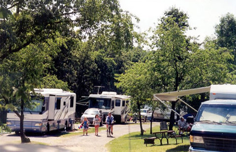Canton / East Sparta KOA Holiday