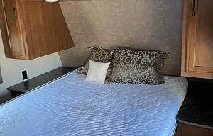 2016 Jayco Jay Flight 29BHDS RV rental photo 8