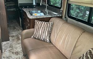 2016 Coachmen RV Pursuit 30 FW