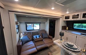 268FKBS - Blue Peaks Rendezvous - Luxury Camping