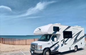 2021 Thor Motor Coach Magnitude GA22
