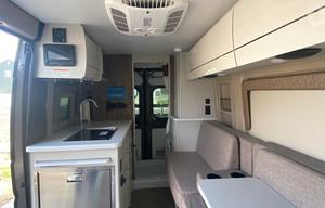 Dora the Explorer 2022 Thor MotorCoach Rize 18M