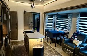 2021 Forest River RV Sabre 38DBQ RV rental photo 7