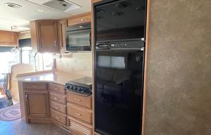 Beautiful Bay Star - Huge Floor Plan!