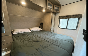 2024 Forest River EVO with 4 bunks