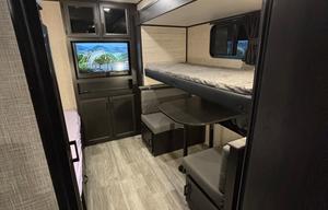 Jayco Jay Flight with Private Bunkroom T3