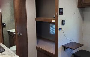 2016 Keystone RV Hideout Single Axle 175LHS RV rental photo 7