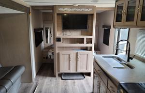 2021 Coachmen Freedom Express Select Edition 31SE