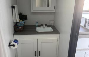 2022 Modern Pet friendly Keystone Hideout