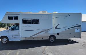 Your Home on the Road: Family-Friendly Jayco RV