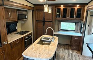 2019 Grand Design Reflection 320MKS