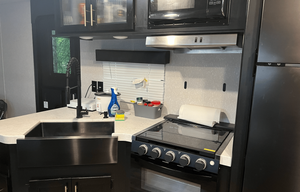 2021 Forest River RV Cherokee Grey Wolf 27RR RV rental photo 10