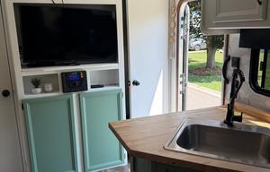 2016 Gulf Stream RV Conquest 277DDS RV rental photo 25