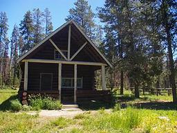 Stolle Meadows Cabin